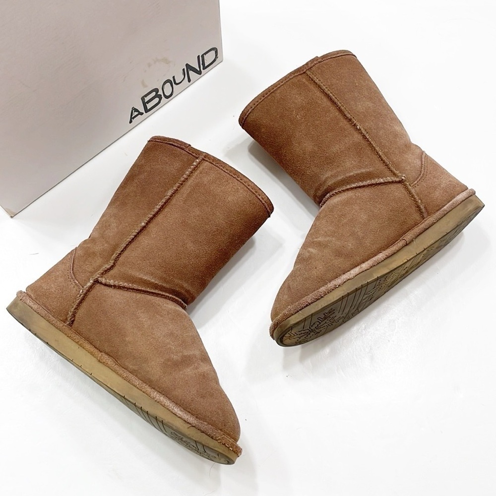 Abound chestnut shearling lined boots